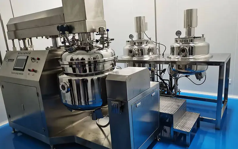 vacuum mixing emulsifier  (4-98).jpg