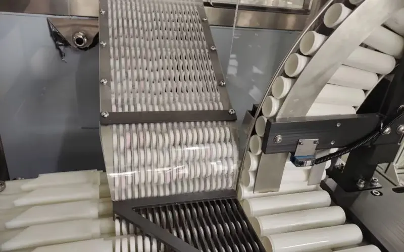 effervescent tablet packaging machine (4).jpg