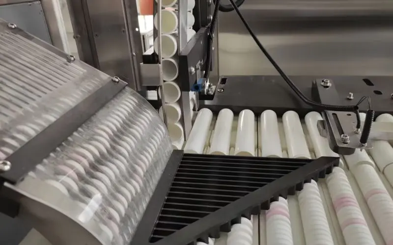 effervescent tablet packaging machine (1).jpg