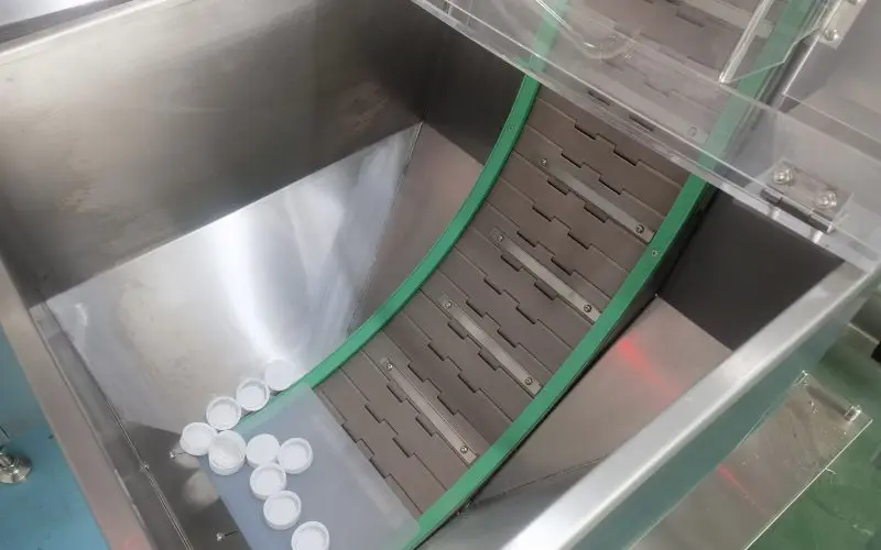Bottle Cap Conveying.jpg