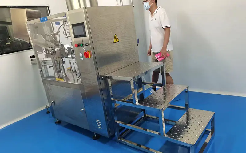 ointment filling machine (7).jpg